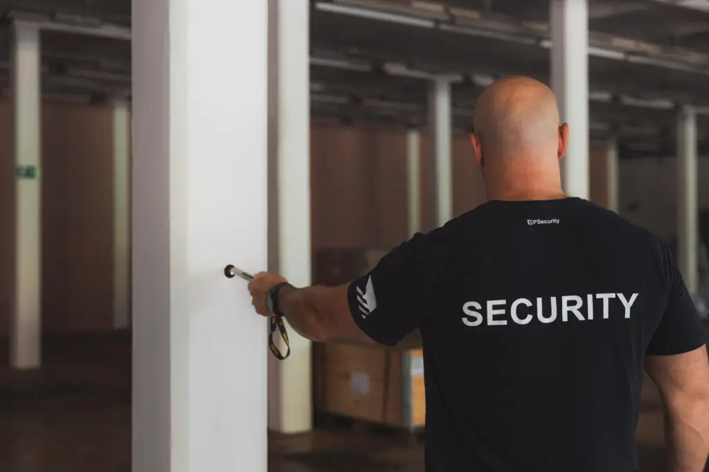 Ochrana majetku a osob | Detektivní služby | VIP ochrana osob | Montáže EZS a CCTV | Náhradní plnění